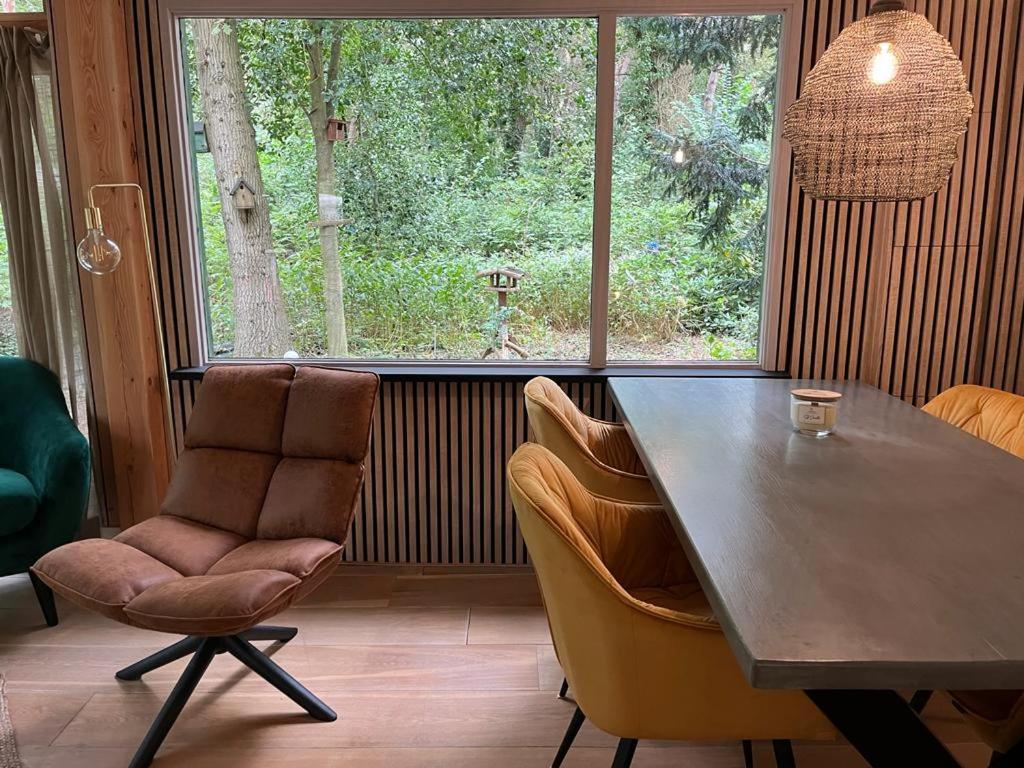 Huisje In Het Bos 泽伊德拉伦 外观 照片