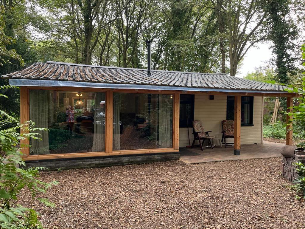 Huisje In Het Bos 泽伊德拉伦 外观 照片